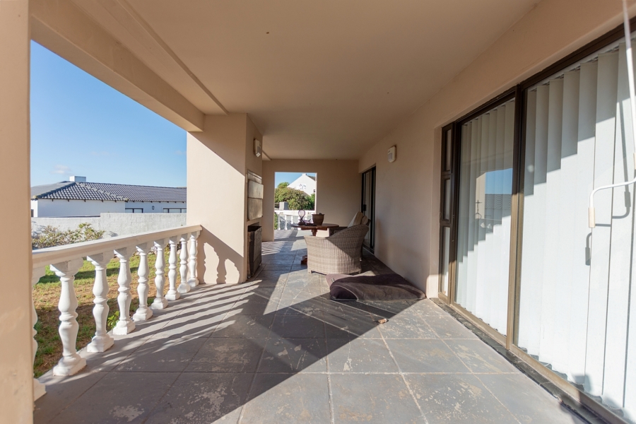 3 Bedroom Property for Sale in Country Club Western Cape